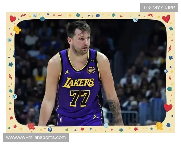 东契奇突破后送出妙传，独行侠攻防两端全面爆发