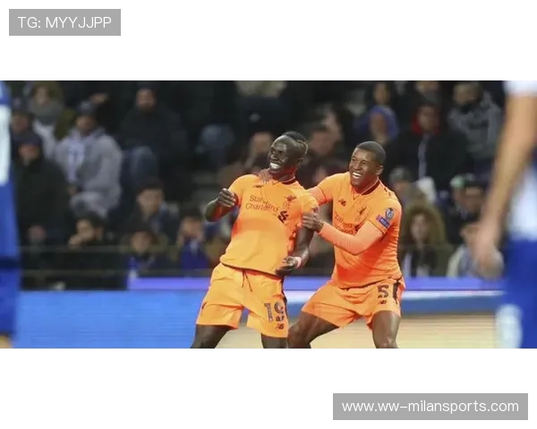 利物浦—萨拉赫凌空抽射完成帽子戏法