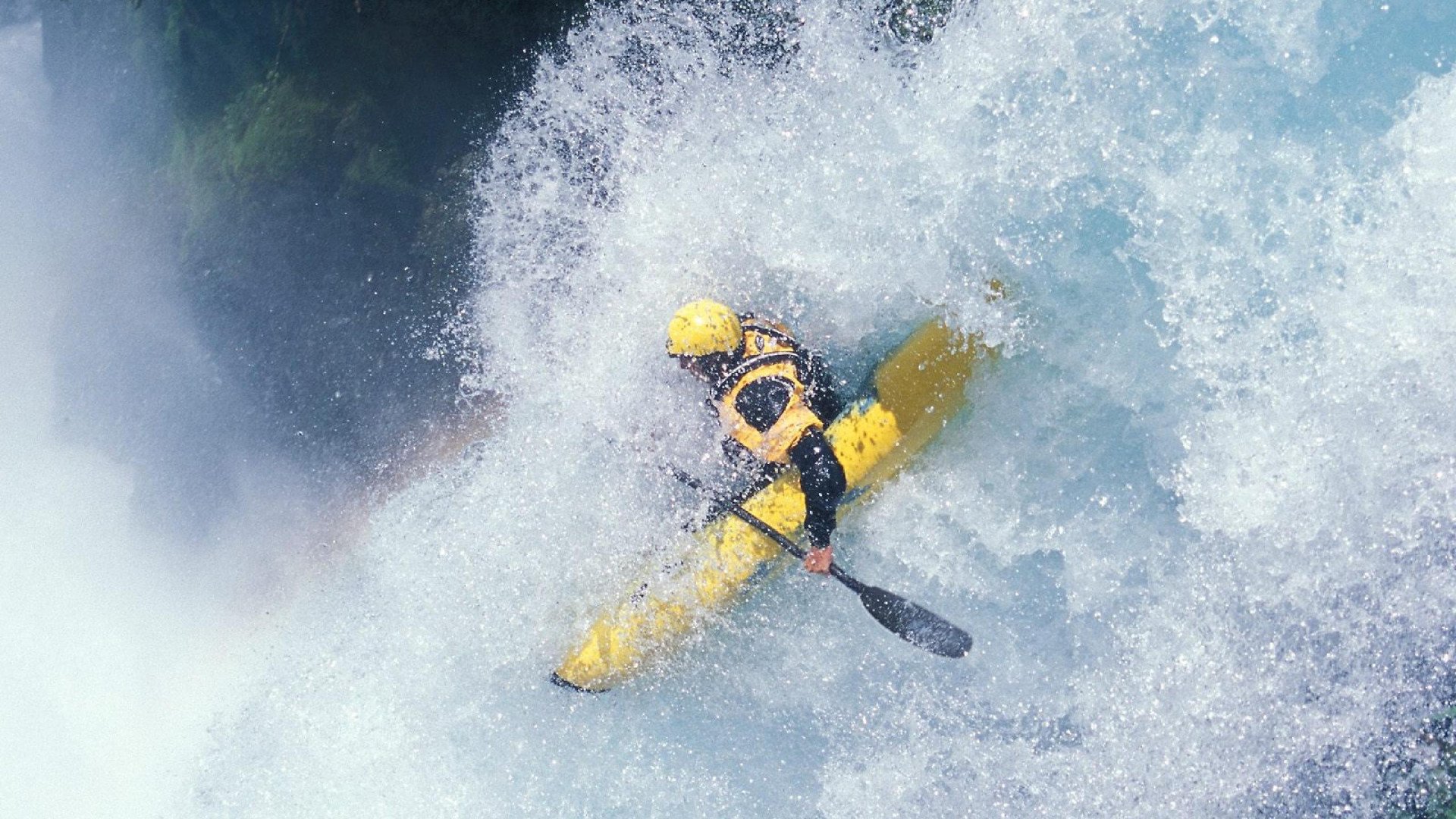女子业余篮球节 五人制与三人制同场开战